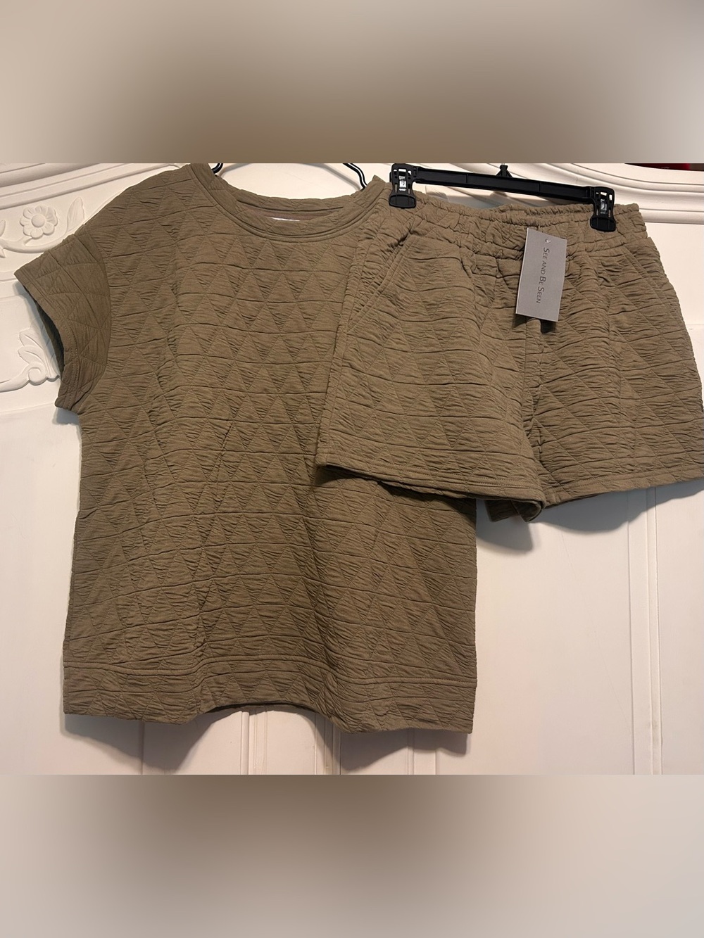 Quilted Olive Short Sleeve Top & Shorts Set - Women